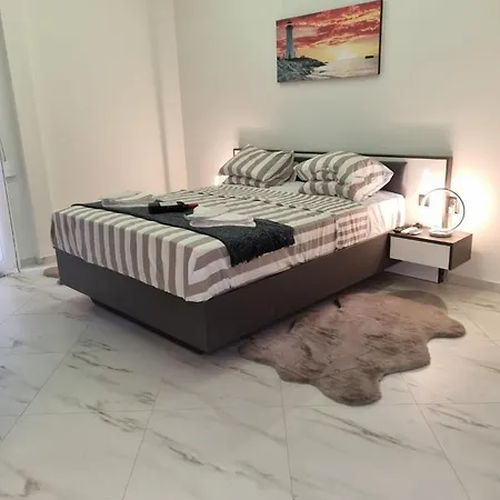 Romantic Deluxe Svite Wise Jacuzzi And Sauna * Atina